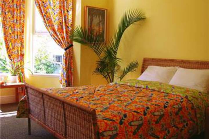 Hotel Tropica in San Francisco, CA