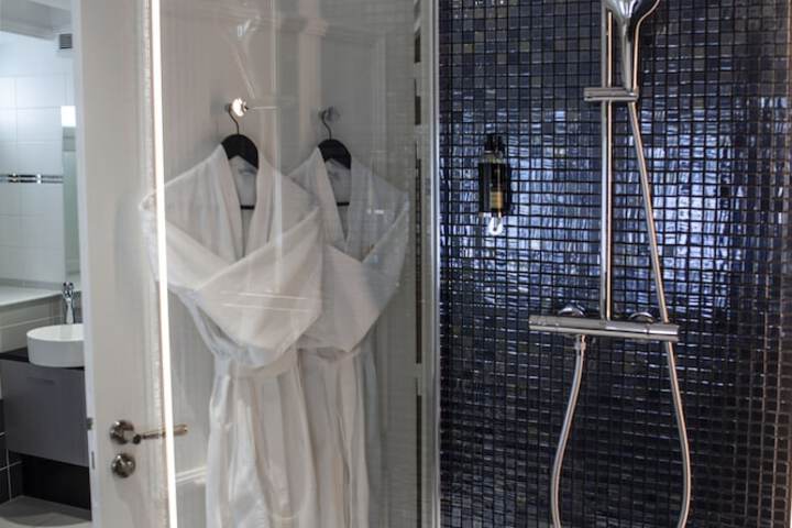 Bathroom Interior Photo