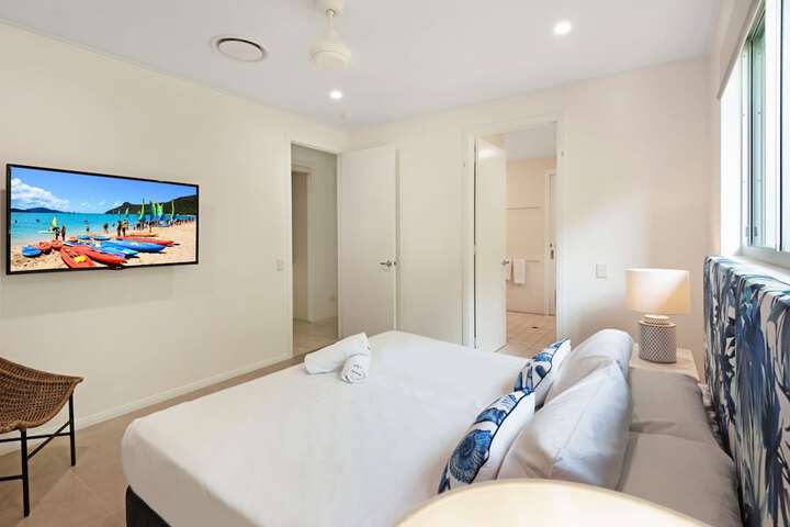 Room 3 of 23