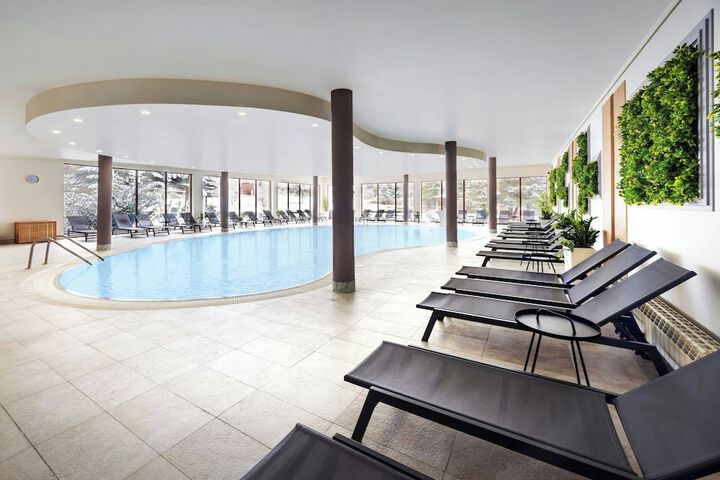 Pool 34 of 69