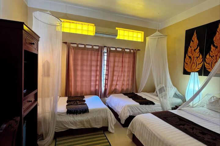 Room 45 of 123
