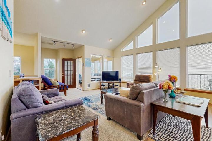 Image of Pacific Coast Views