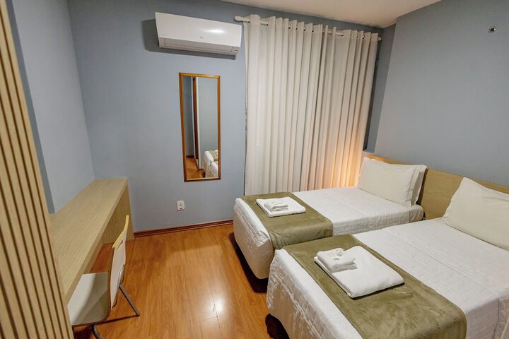 Room 40 of 119