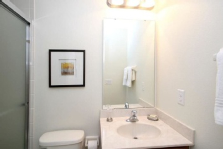 Room 225 of 299