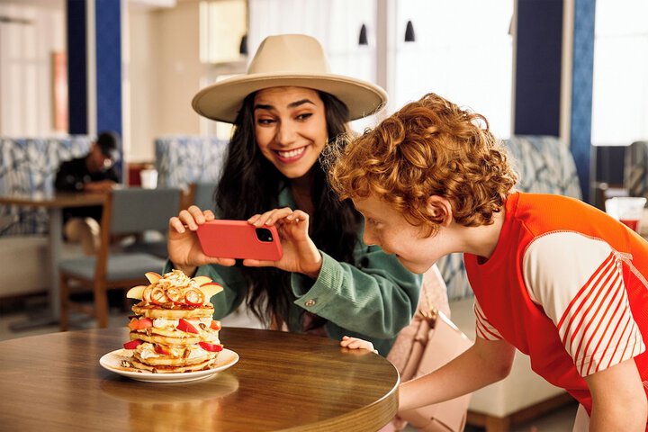 Breakfast/Coffee Service 55 of 61