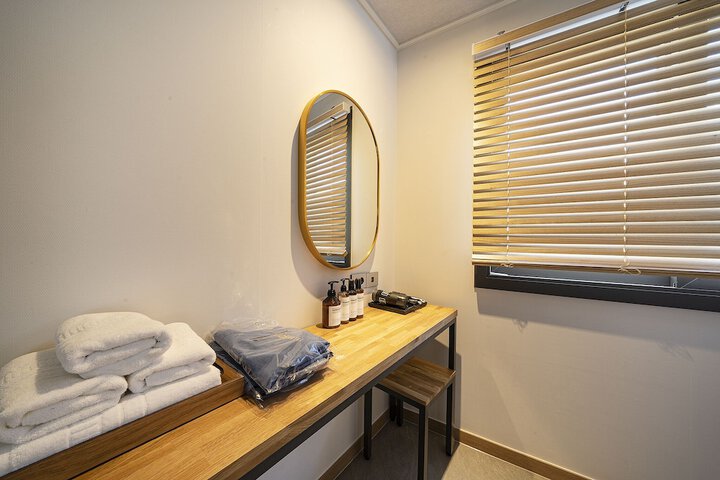 Room 30 of 92