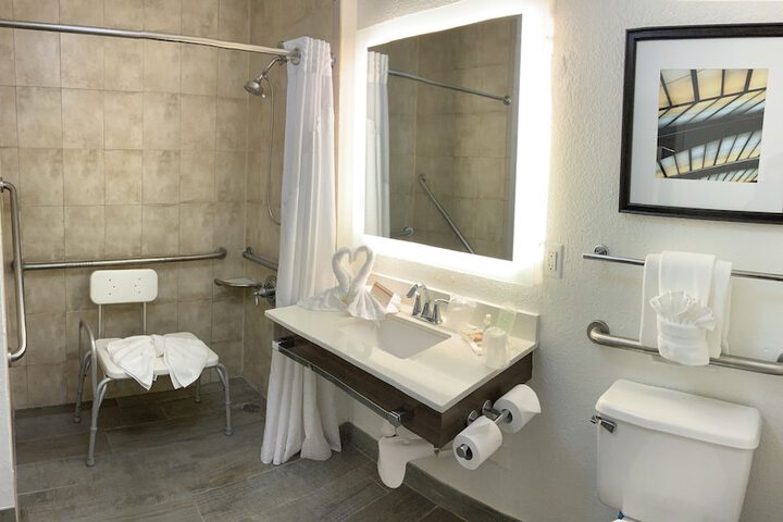 Bathroom shower