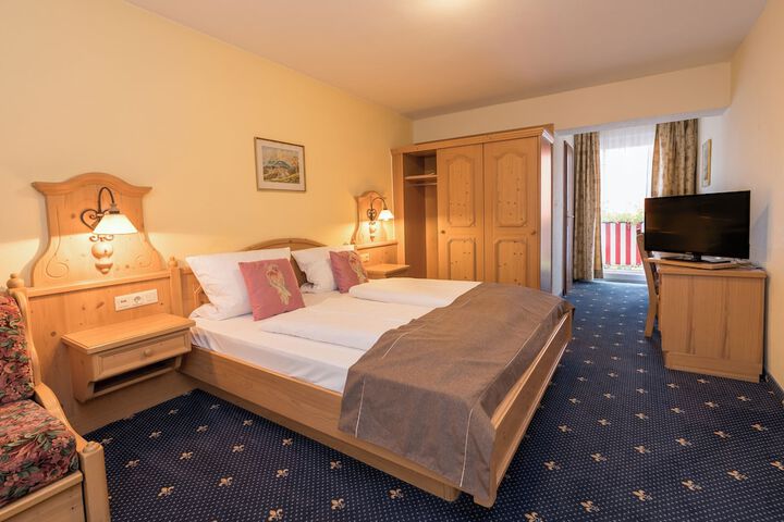 Room 14 of 24