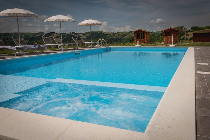 Pool 35 of 63