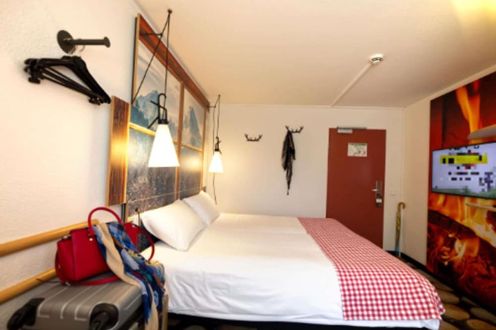 Room 20 of 69