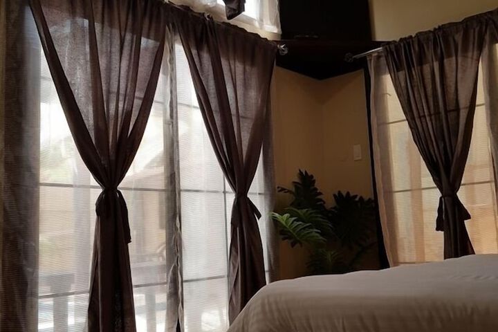 Room 5 of 22