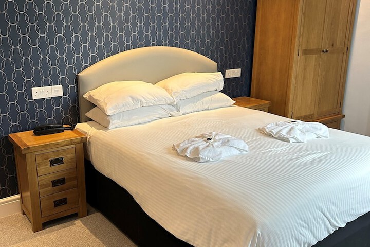 Room 57 of 92