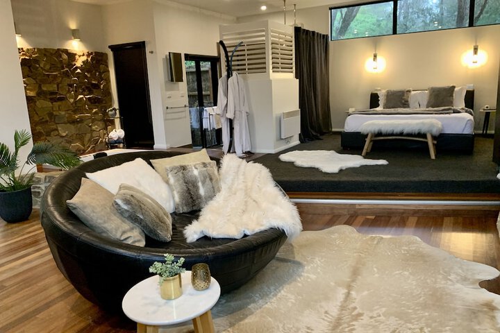 Room 40 of 57