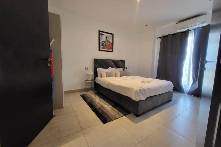 Room 47 of 136