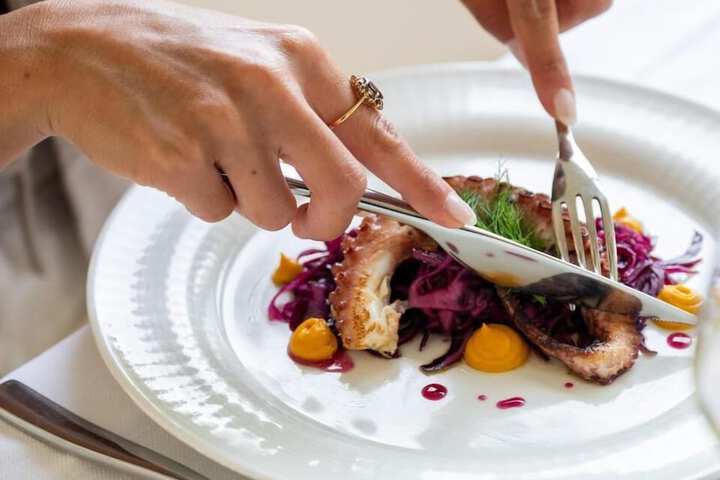 Dining 59 of 81