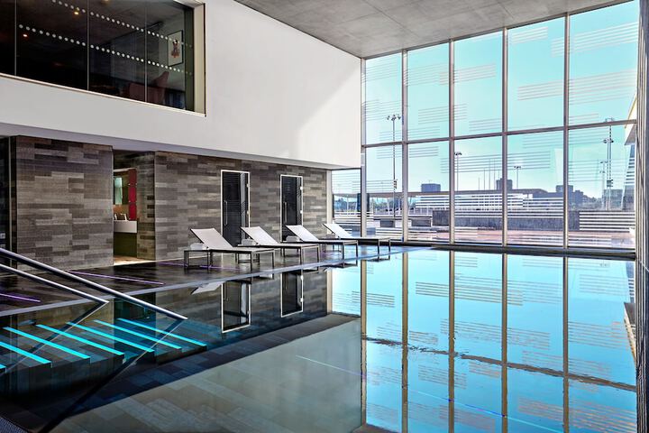 Pools & Facilities