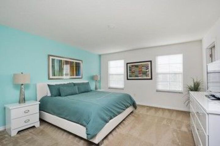 Room 5 of 15