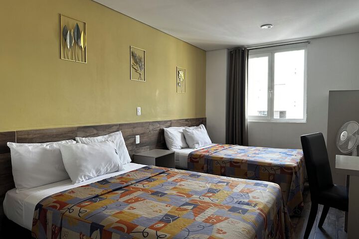 Room 12 of 81