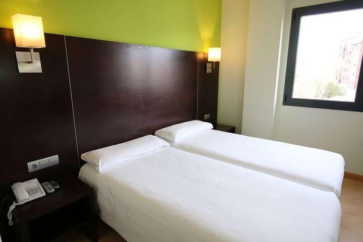 Room 22 of 50