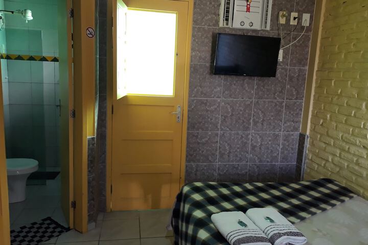 Room 2 of 54