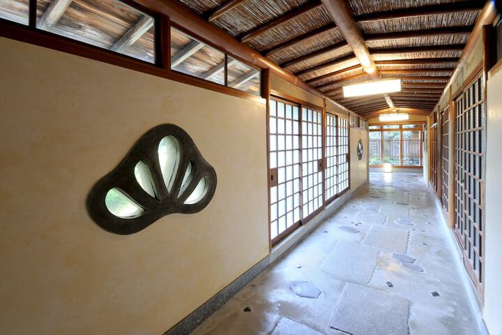 Ballroom/Hall 16 of 26