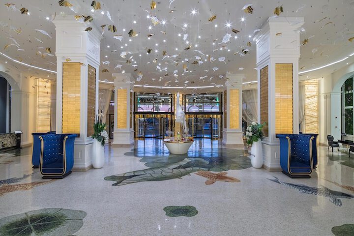 Lobby Photos