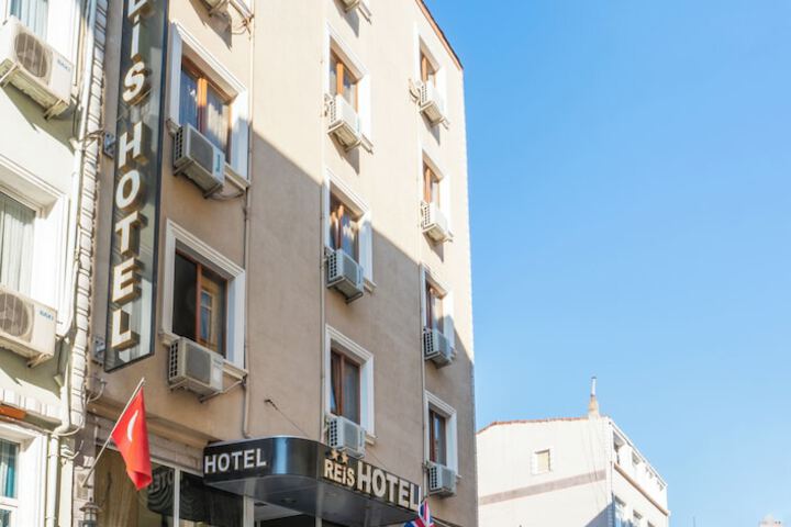 Hotel 27 of 28