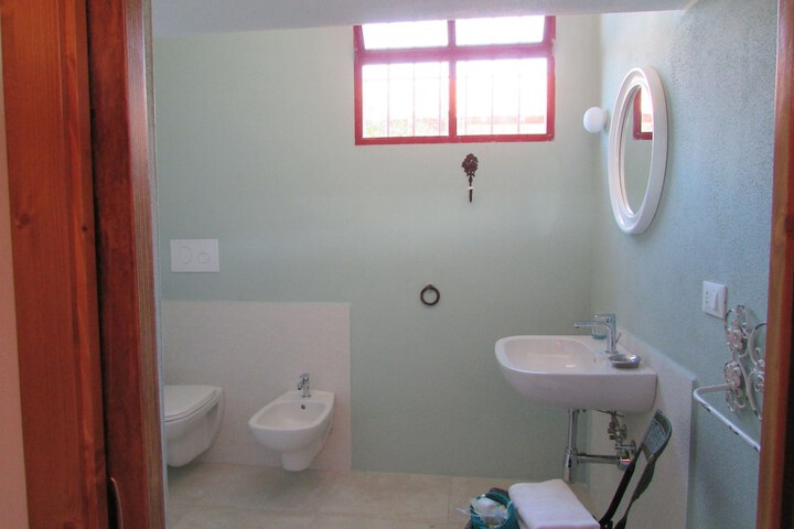 Room 32 of 58