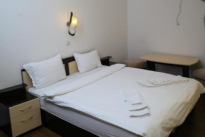 General 2 of 10