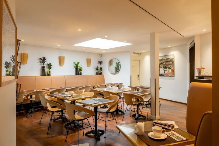Dining 58 of 74