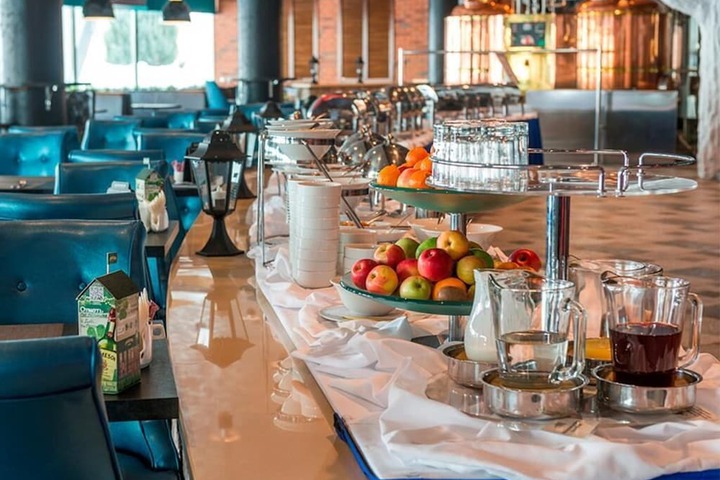 Dining Photos
