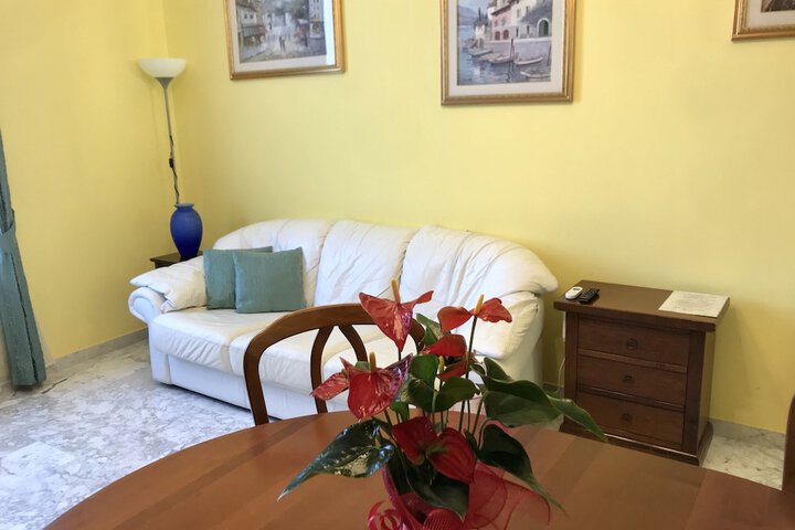 Room 38 of 52