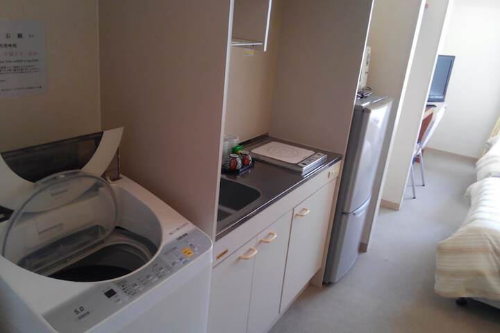 Room 4 of 38