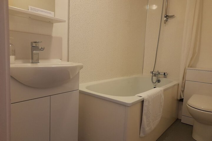 Room 17 of 54