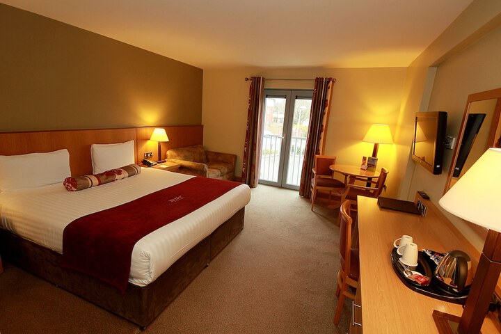 Room 10 of 81