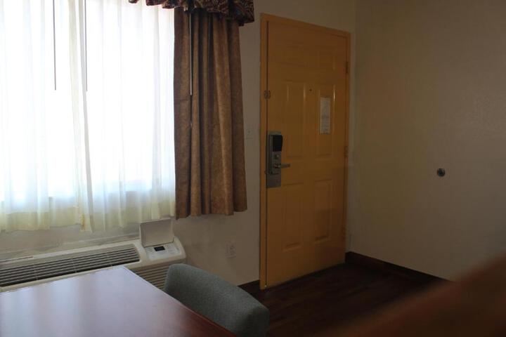 Photo 34