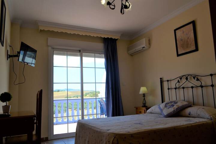 Room 3 of 31