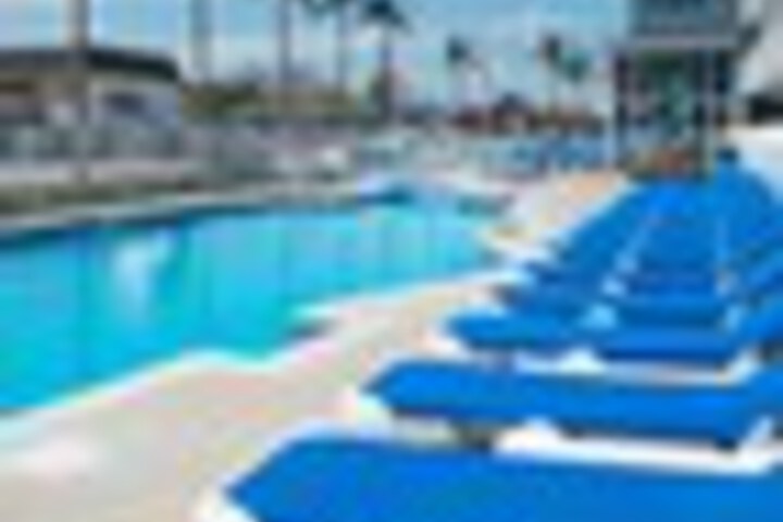 Pool 209 of 258