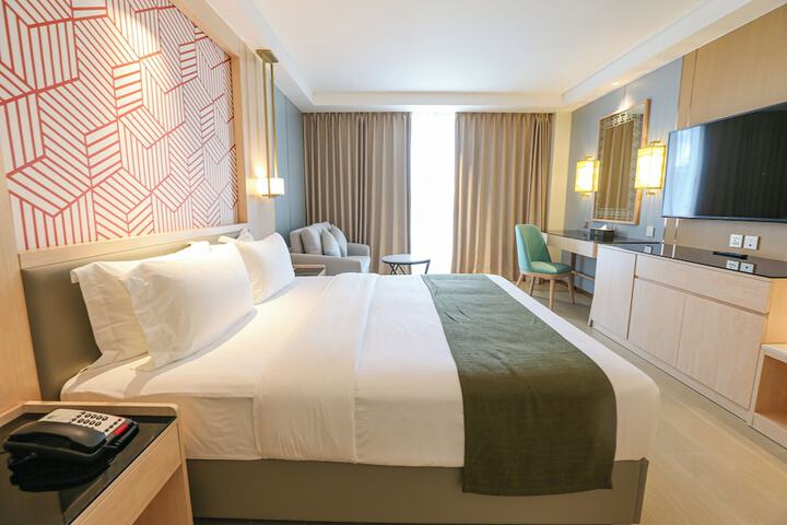 Room 10 of 62