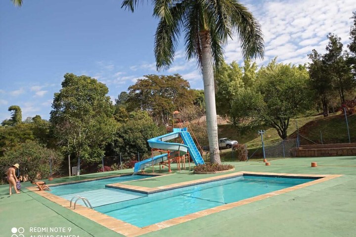 Pool 13 of 91