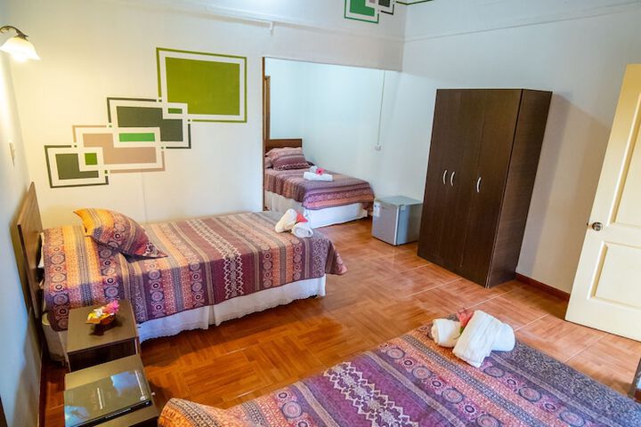 Room 9 of 60