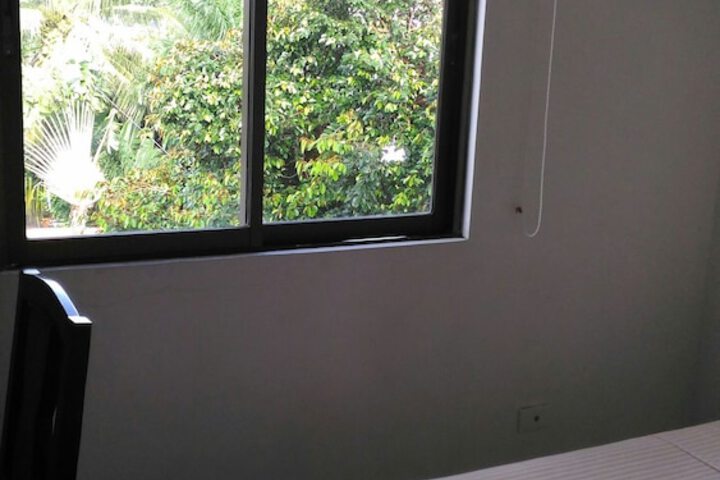 Room 17 of 39