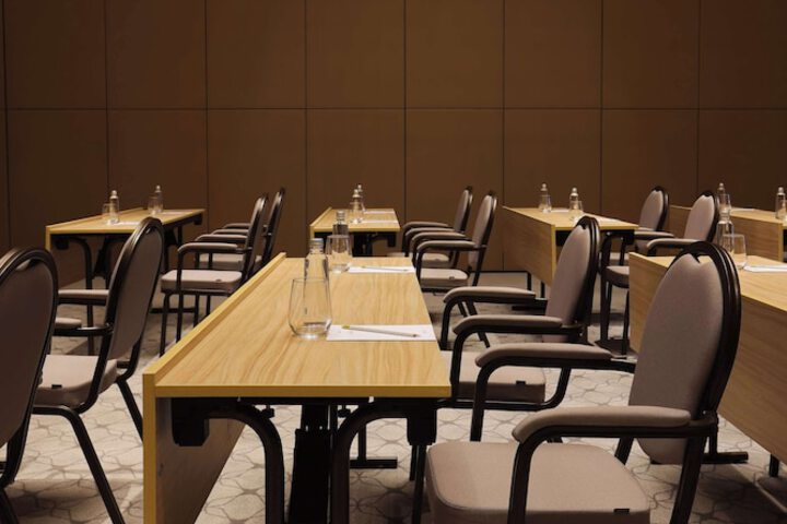 Meeting 210 of 223