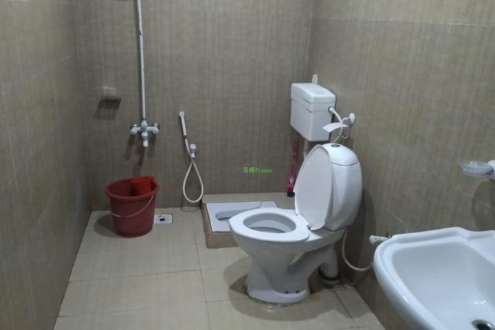 Room 10 of 10