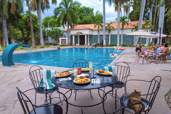 Pool 86 of 179