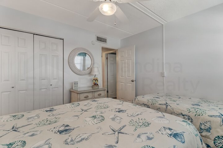 Room 6 of 55