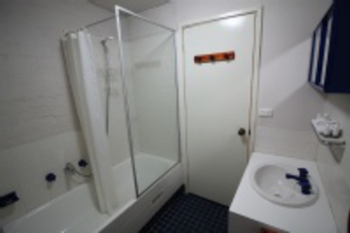 Room 90 of 96