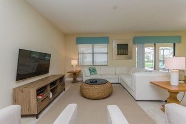 Room 22 of 25