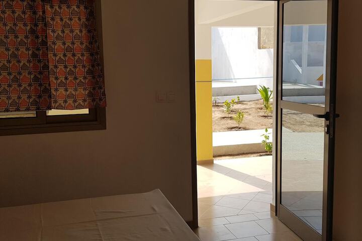 Room 7 of 37