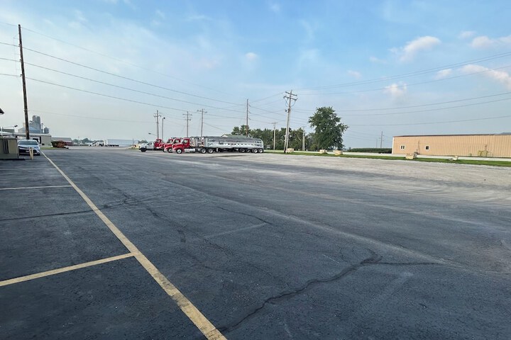 Property Grounds 48 of 60